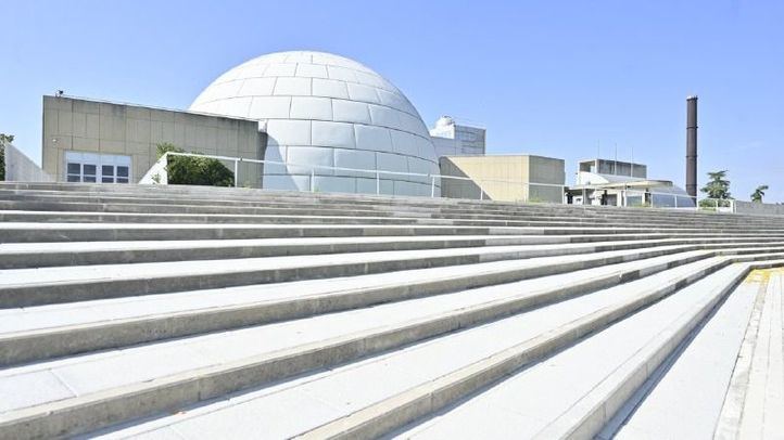 Exterior del Planetario en el distrito de Arganzuela.
