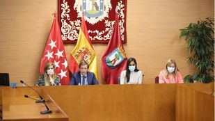 Almeida y Villacís afean a Sánchez envolver su "venganza" contra Madrid en los Presupuestos