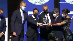 Carmen Mola se lleva el Premio Planeta 2021 con 'La Bestia'
