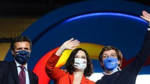 La pugna entre Ayuso y Casado se enquista con la fórmula de las primarias