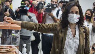 Díaz Ayuso ganaría un escaño de celebrarse ahora elecciones autonómicas