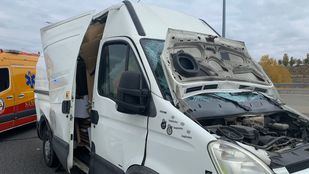 Herido un conductor en la M-40 arrollado cuando revisaba una avería