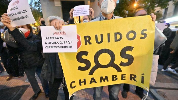 Protesta de vecinos contra las terrazas