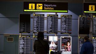 España exige prueba negativa a todos los viajeros de países de alto riesgo de coronavirus