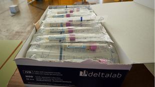 Madrid estudia un posible segundo caso de la variante Ómicron