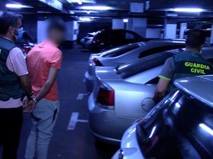 Desarticulada una red de venta de vehículos