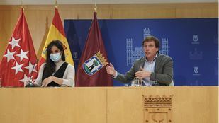 Almeida agota la vía Vox mientras Villacís abre la puerta al Grupo Mixto