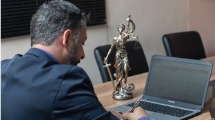 Especialistas en la gestión de Herencias, sucesiones, y problemas hereditarios