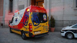 Herido un joven tras ser atropellado por una motocicleta en la calle Orense