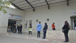 Sindicatos de la Sanidad alertan sobre una Atención Primaria desbordada por la sexta ola