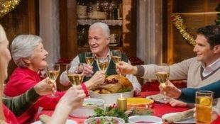 Las medidas que estudia Sanidad: limitar las reuniones navideñas y otras restricciones