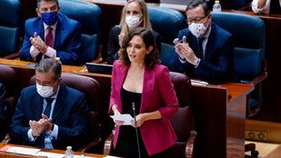 Ayuso aprueba sus primeros Presupuestos con el apoyo de Vox