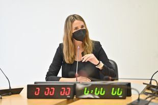 Mar Espinar, a Ayuso por cuestionar a los sanitarios: "Es una sinvergüenza"