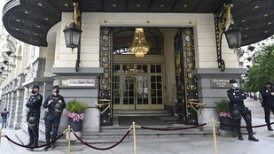 Prisión sin fianza para los dos detenidos por el asesinato a un empresario en el hotel Palace