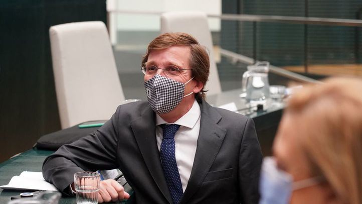 El alcalde de Madrid, José Luis Martínez-Almeida, en el Pleno de Cibeles de noviembre.