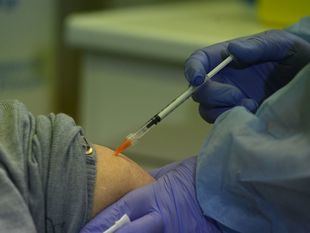 La máxima protección frente al Covid se alcanza 14 días después de la segunda dosis