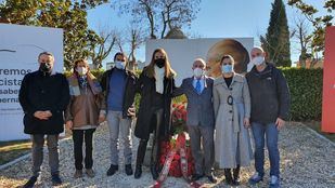 El exalcalde Barranco critica el retraso de la estatua en honor a Tierno Galván