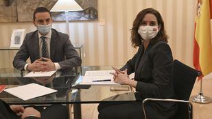 PSOE y Podemos arrancan promesas a Ayuso: mejorar el bono de alquiler y una Ley de Infancia