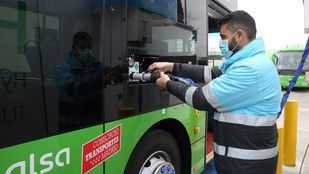 Alsa pone en marcha el primer autobús de hidrógeno que operará de forma permanente