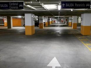 Las más de mil plazas del parking de Ciudad Universitaria, gratis para usuarios del transporte público