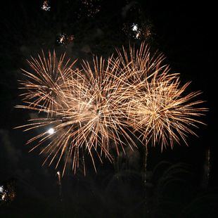 Fuegos artificiales en Usera por el Año Nuevo Chino