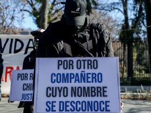 Manifestantes exigen "justicia" en el octavo aniversario de la tragedia del Tarajal