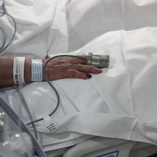 Desciende la presión hospitalaria por Covid y se ralentiza el ritmo de contagios