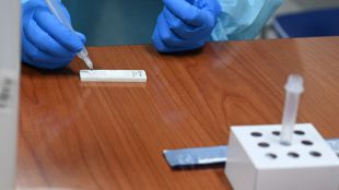 La tendencia descendente en los contagios Covid se confirma en Madrid