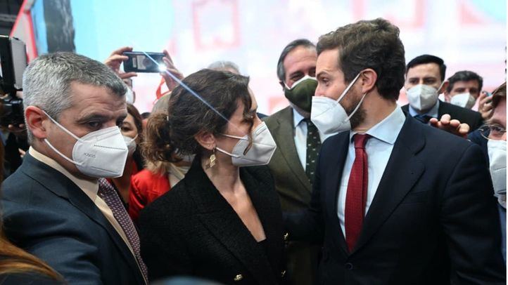 Isabel Díaz Ayuso y Pablo Casado en Fitur 2022