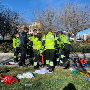 Herido grave un motorista tras chocar con un vehículo en Valdebebas
