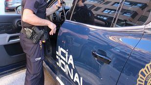 Detenido tras discutir con su novia y disparar una escopeta dentro de un bar en la Cañada