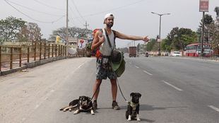Vuelta al mundo en bicicleta, autostop o con la mochila a cuestas: cómo viajar y cambiar el rumbo de tu vida