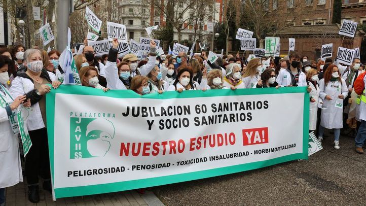 Concentración de la Plataforma JAVIIS frente al Ministerio de Inclusión, Seguridad Social y Migraciones