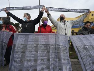 Protesta por la creación de un centro de memoria de los presos de la Cárcel de Carabanchel