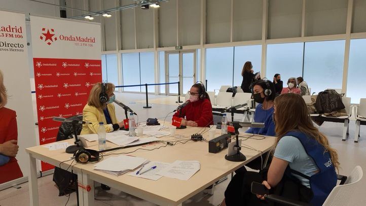 Ucranianos en Madrid entrevistados por Nieves Herrero en Com.permis