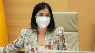 Darias aclara que los servicios de prevención de cada empresa decidirán sobre el uso de mascarilla