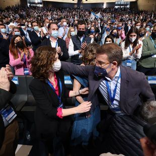 Ayuso, al PSOE: "No voy a pactar con el desastre"