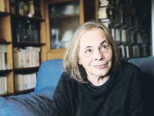 Cristina Peri Rossi no participará en el acto de entrega del Premio Cervantes