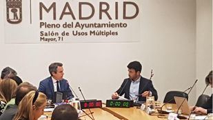 Un asesor de Almeida niega que Carromero y él hicieran labores de partido en Cibeles