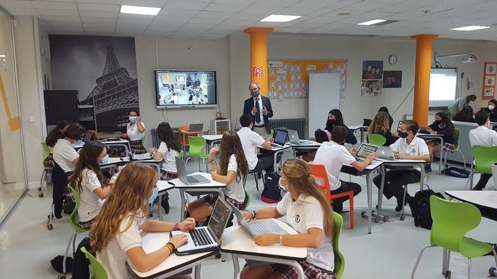 Una clase en SEK-Ciudalcampo