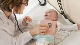 Las últimas teorías sobre el brote de hepatitis infantil