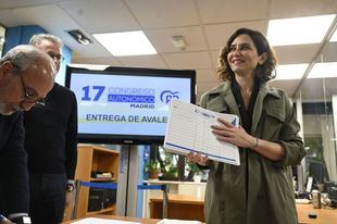 Ayuso presenta 150 avales para presidir el PP de Madrid