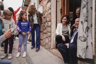 Ayuso intensifica su agenda municipal a 20 días del congreso del PP