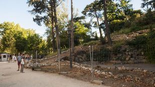 La Montaña de los Gatos del Retiro reabrirá en 2023 con sus cascadas y bóveda renovadas