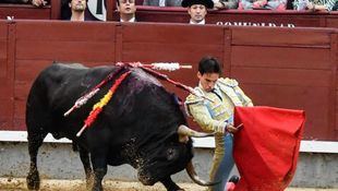 Tres banderilleros nos salvan del aburrimiento general