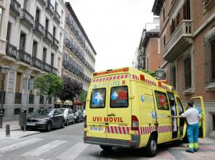 Herido grave un motorista de 27 años tras colisionar con otro turismo en la Castellana
