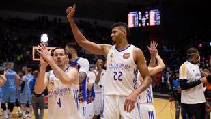 El Real Madrid de baloncesto cae ante el Efes turco en la final de la Euroliga