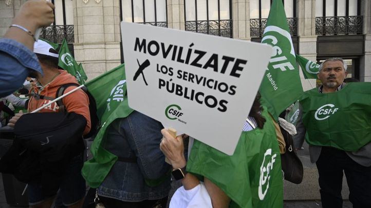Empleados públicos y funcionarios de policía se concentran en Madrid