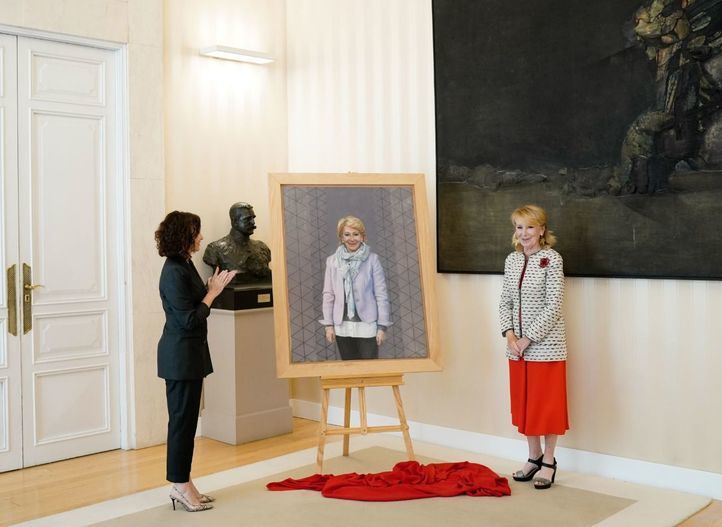 Retrato de Esperanza Aguirre