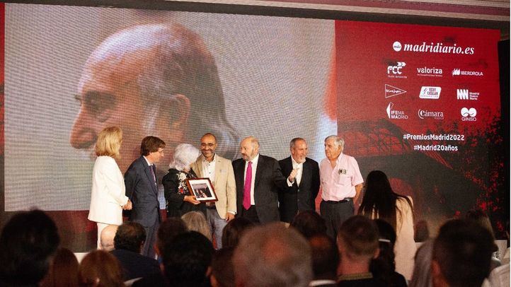 Homenaje a Ángel del Río en los XX Premios Madrid